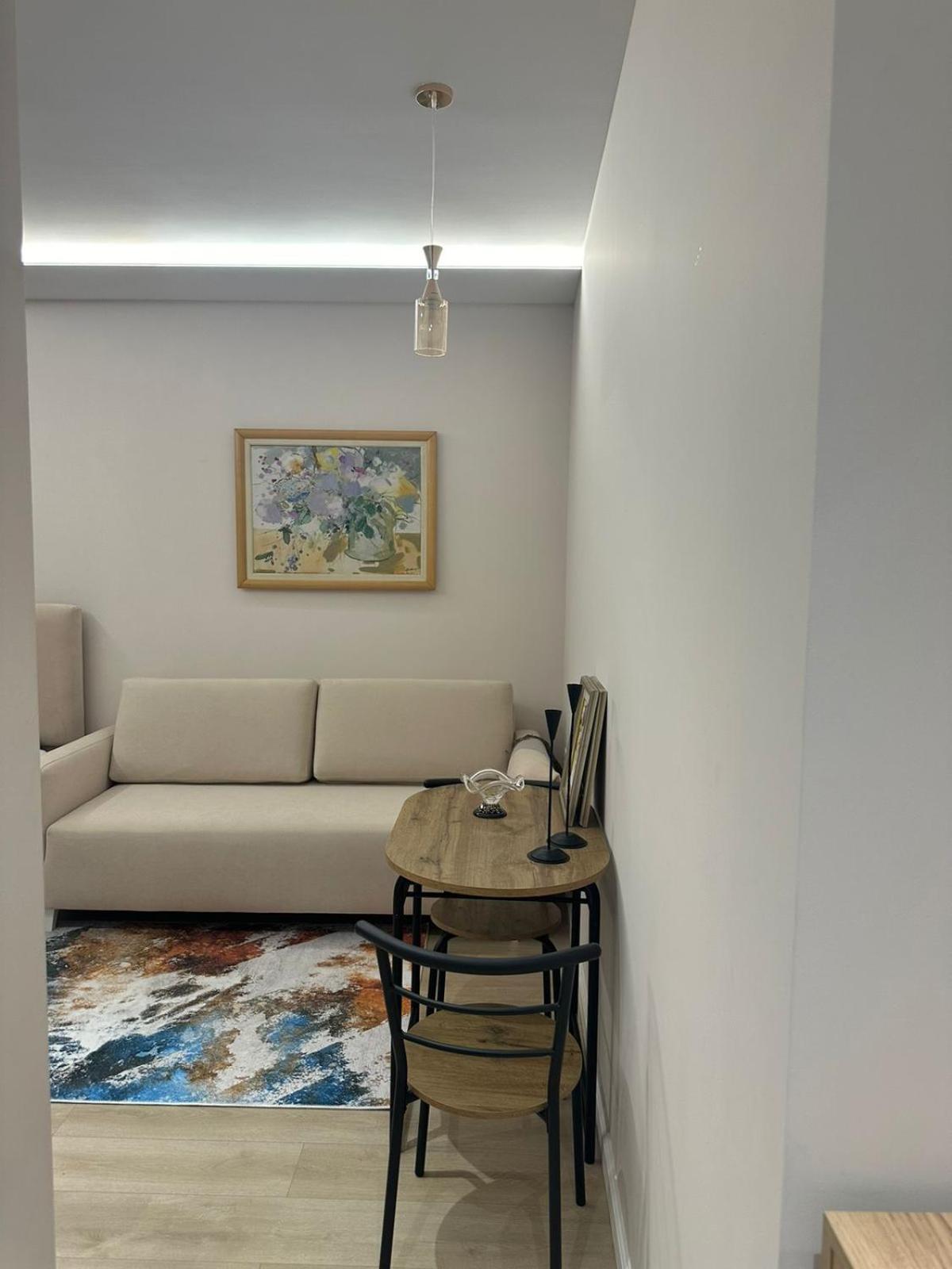 Home To Go Studio Apartament ติรานา ภายนอก รูปภาพ